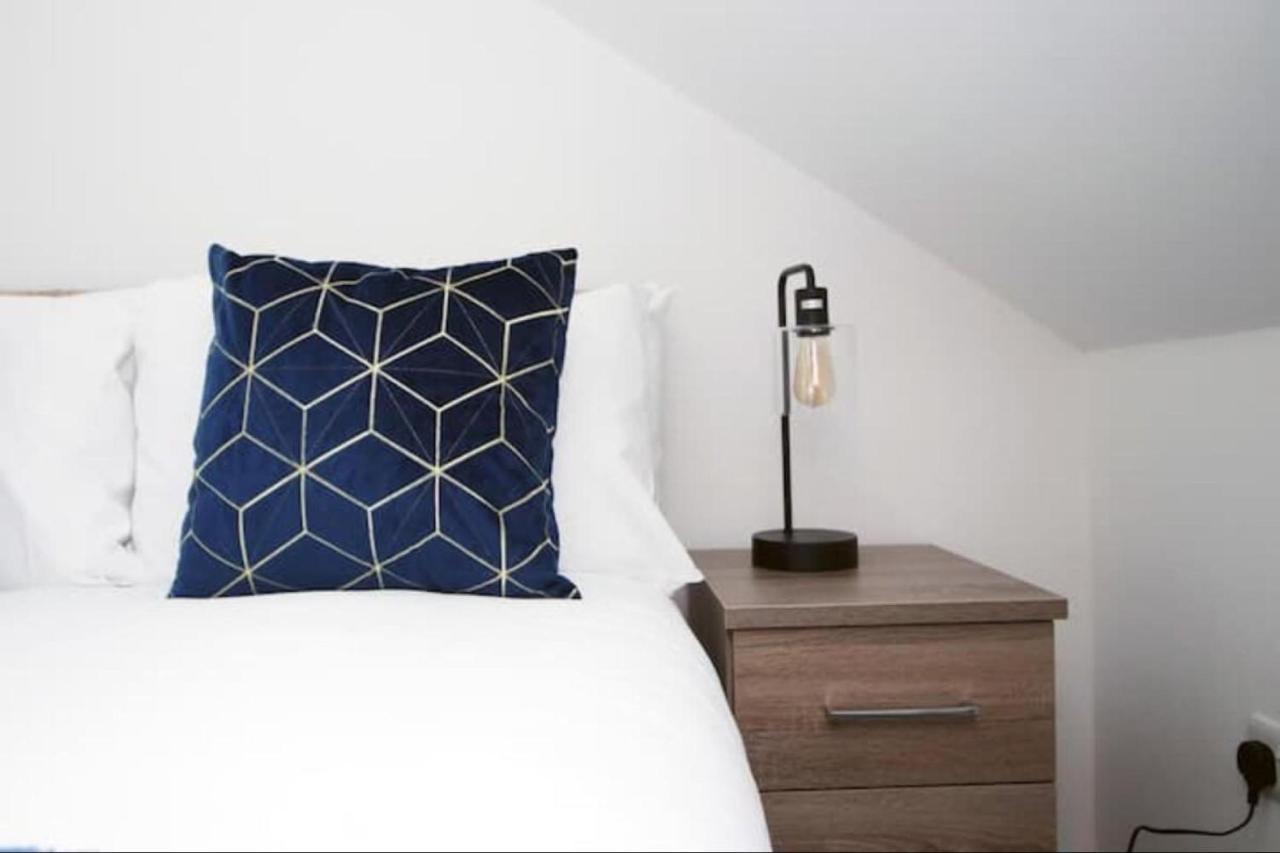 Flat In Cardiff City Centre Extérieur photo
