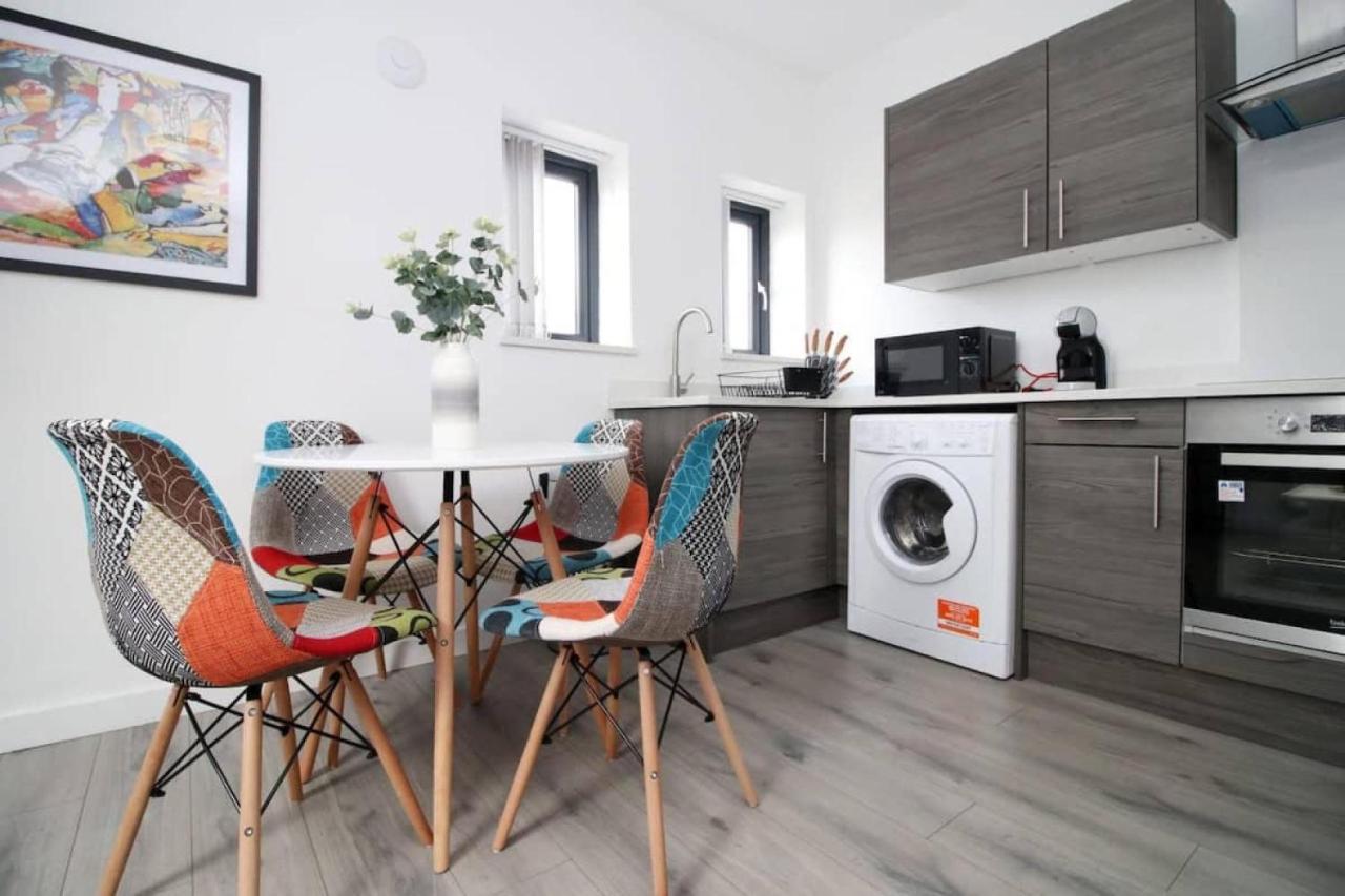 Flat In Cardiff City Centre Extérieur photo